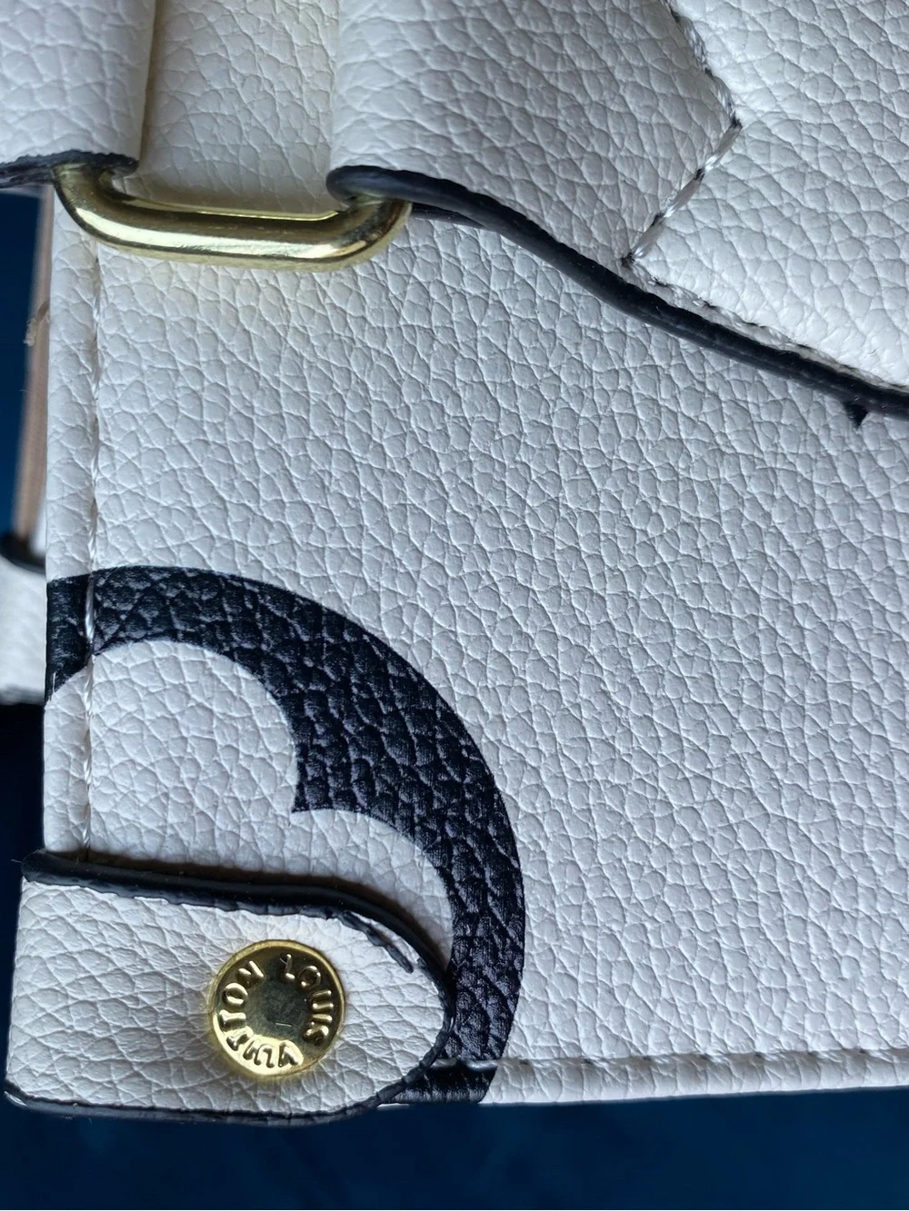 SHOULDER BAG